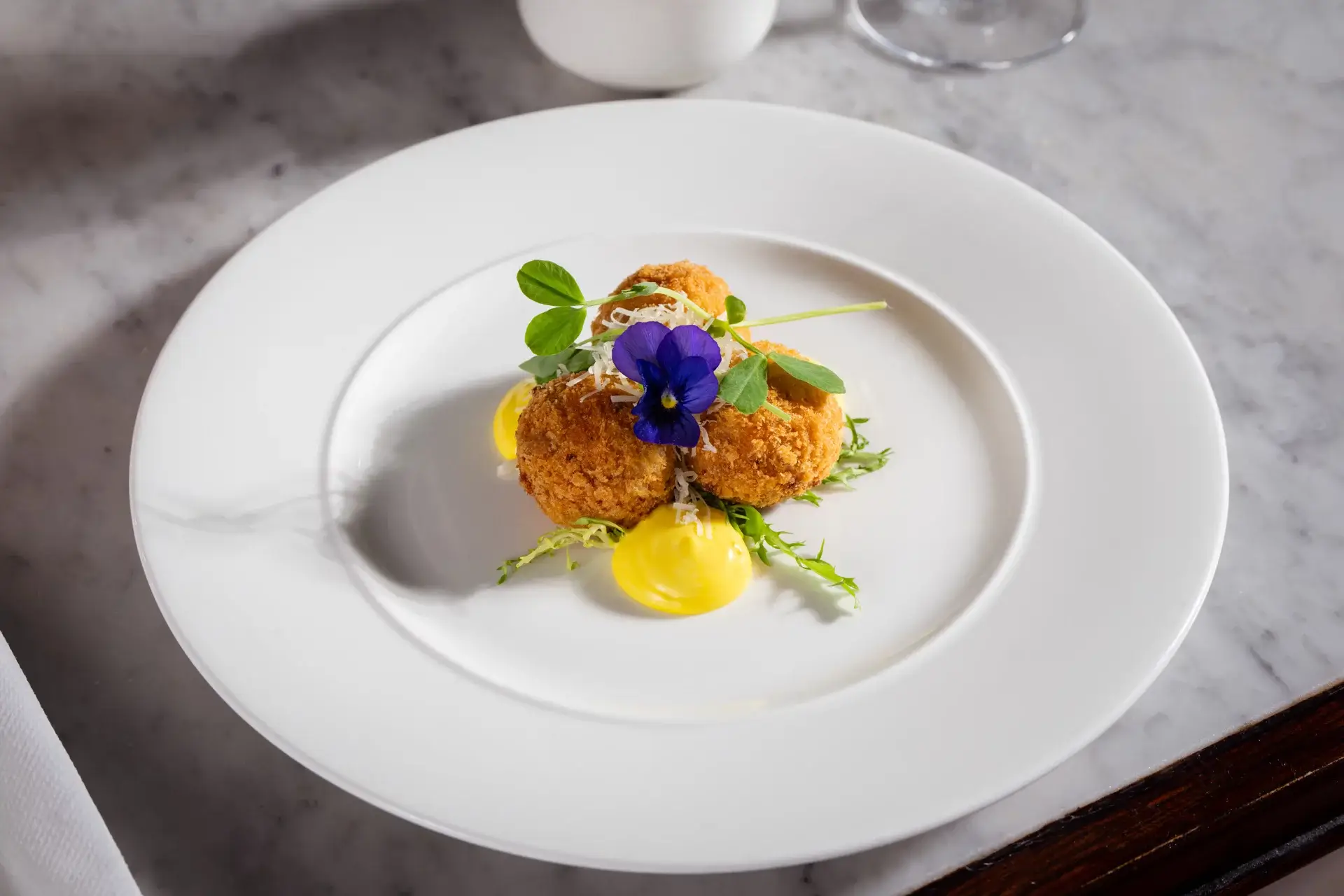 Red Pesto & Mozzarella Arancini